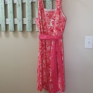 Cotton dress with side zipper and sash